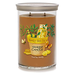Yankee Candle Into the Garden Collection 2025